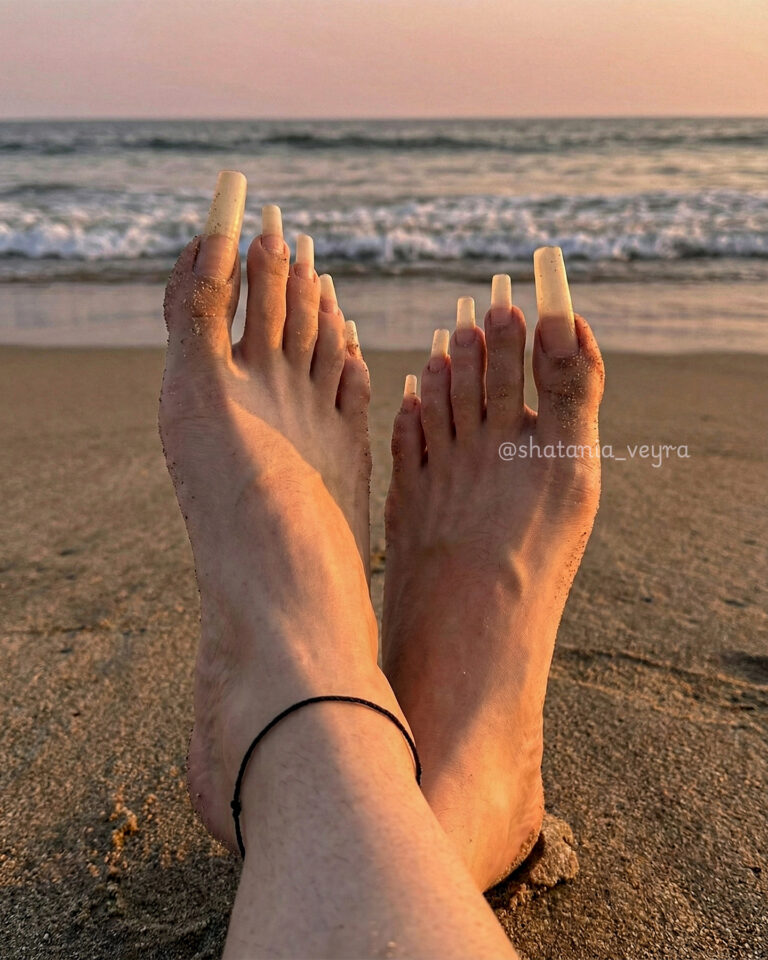 Foot Soak: DIY Recipes for Softer, Beautiful Feet
